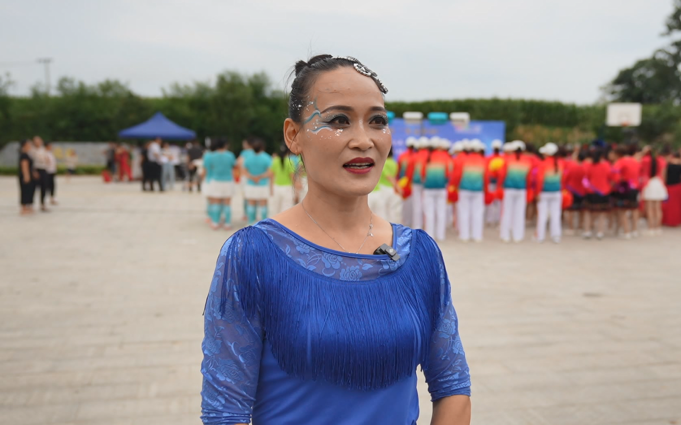 更能凝聚邻